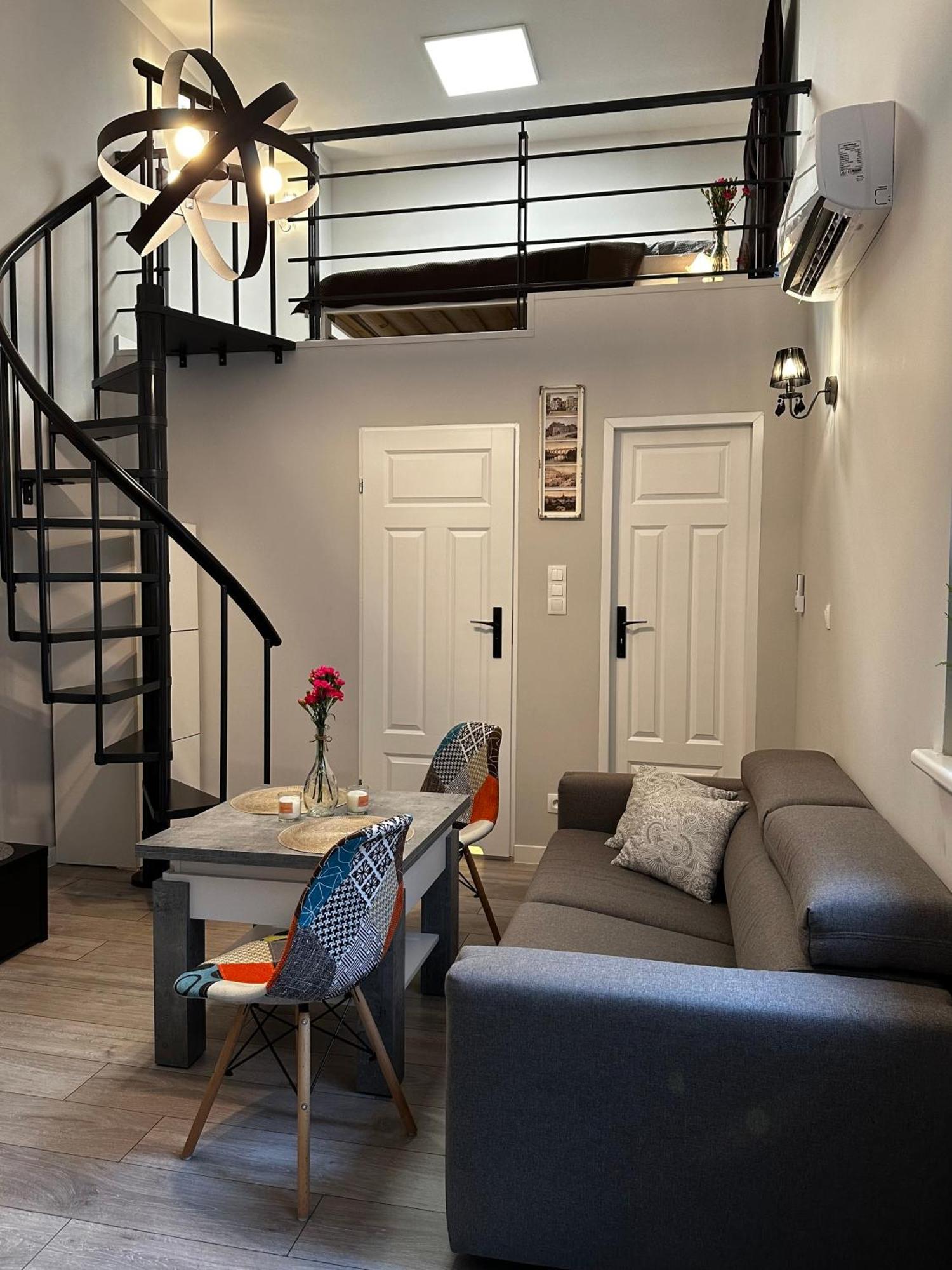 Miniapartament Jelonka Jelenia Góra Екстериор снимка